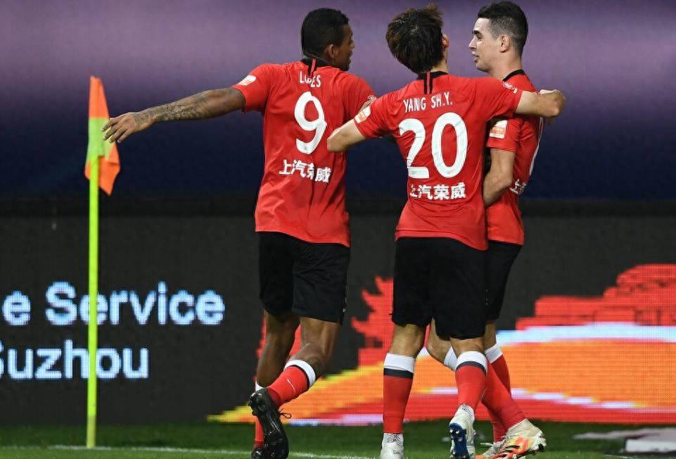 上港阵容完整，势必展现出色表现