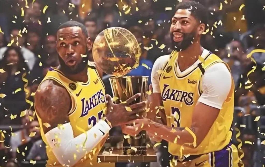 湖人连胜被终结，步行者客场逆转赢球