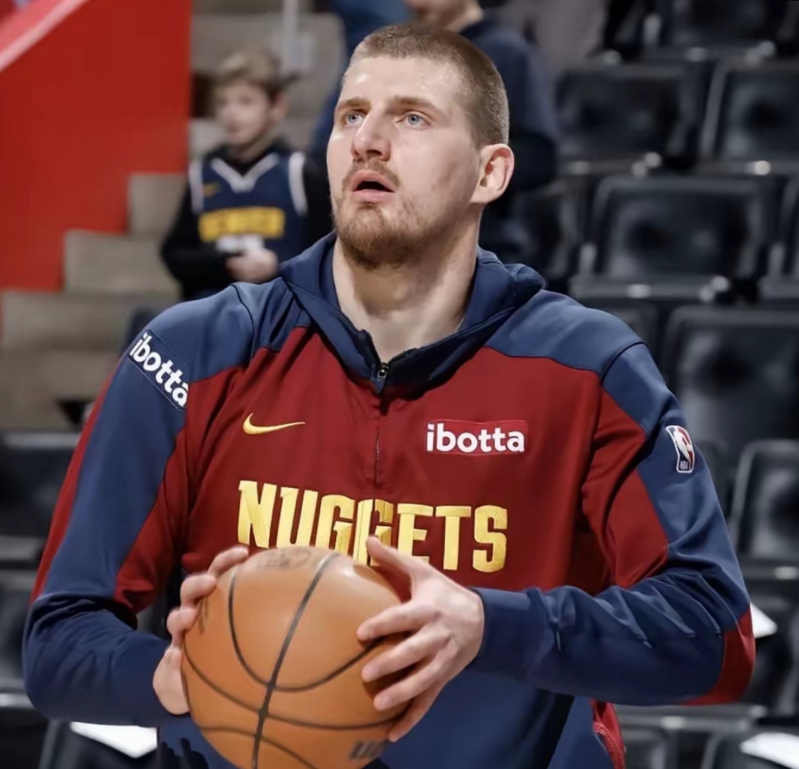 关于约基奇官方公布新规，官方宣布新规引发争议，关键时刻神级表现球迷热议！的信息